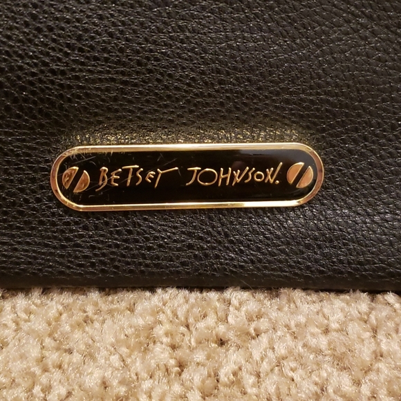 Betsey Johnson wristlet - Picture 2 of 2